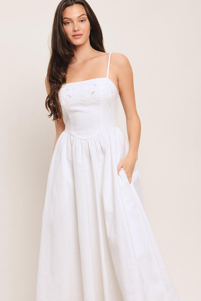 ID23588_WHITEDENIM_2_838a3d52-4dff-4648-8517-d1d553792f0a_600x600.jpg