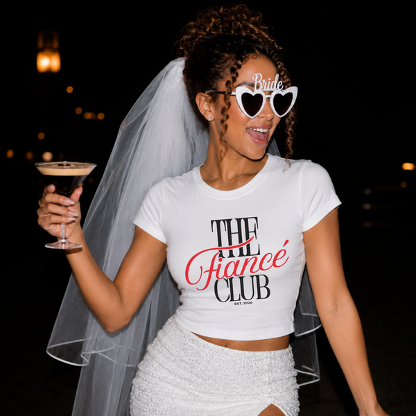 white1010thefianceclubest2026_2_600x600.png